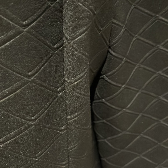 Donna Vinci Vintage Over Size Ruffled Black Blazer - Picture 14 of 17